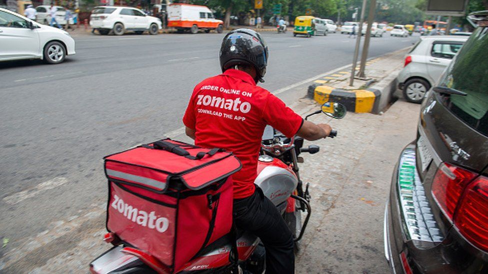 सोशल मीडिया पर फ्लॉप का सामना करने के बाद Zomato ने अपनी पॉलिसी में किया ये बदलाव