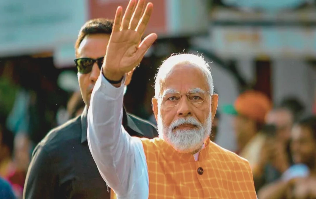 PM Modi: वाराणसी दौरे पर पहुंचे पीएम मोदी, 6000 करोड़ की 23 परियोजनाओं का करेंगे उद्घाटन, देखें कार्यक्रम का पूरा शेड्यूल 