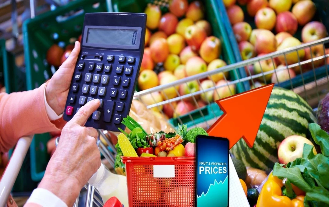 Vegetable Price Hike: प्याज के बाद लहसुन की कीमतों में उछाल, रसोई का बजट फिर हुआ गड़बड़, जानें आम आदमी की जेब पर क्या होगा असर?