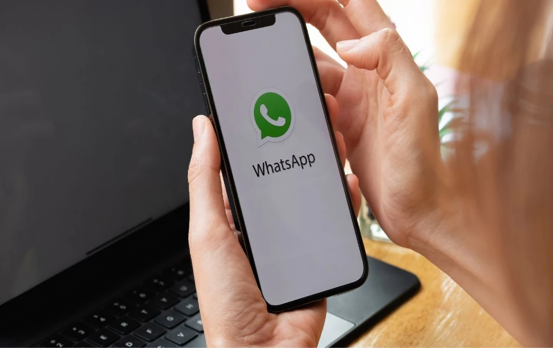 WhatsApp की सुरक्षा को बनाएं और भी मजबूत, ये 4 सेटिंग्स करें एक्टिव, आपकी प्राइवेसी रहेगी पूरी तरह सुरक्षित