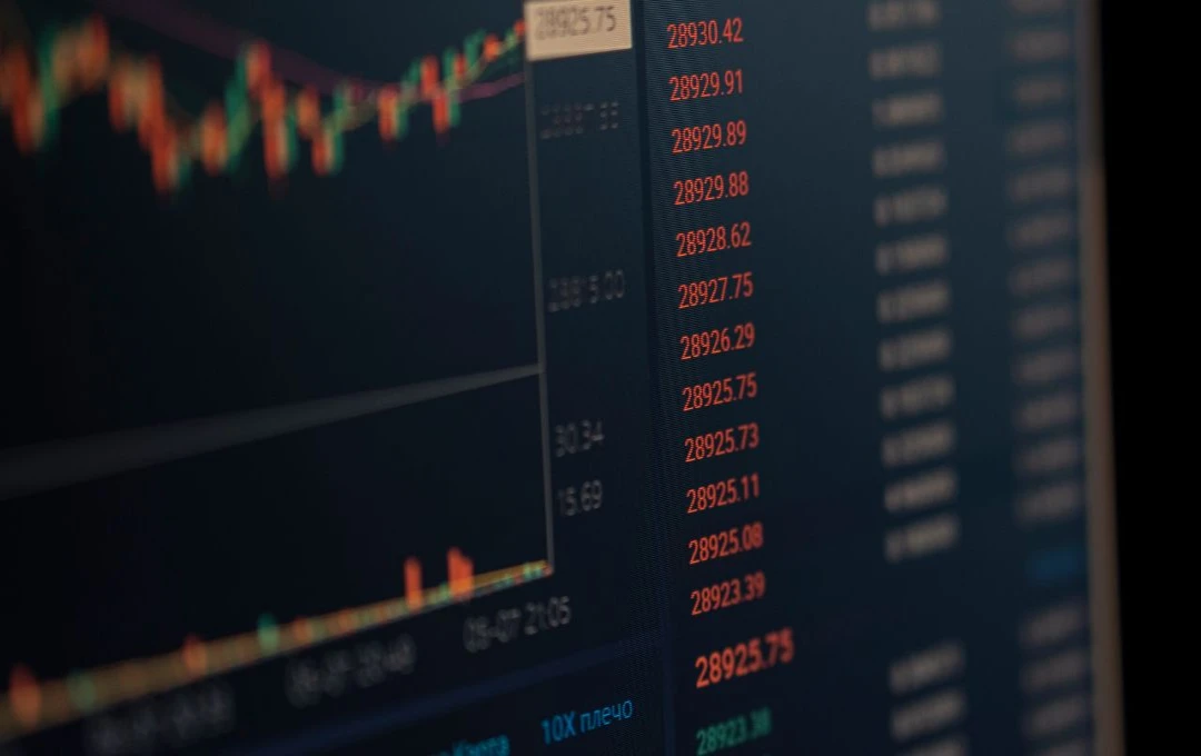 Stock Market में सिल्वरलाइनिंग, लार्जकैप कंपनियां 5 साल के औसत PE रेशो से नीचे, क्या निवेश के लिए है सुनहरा मौका?