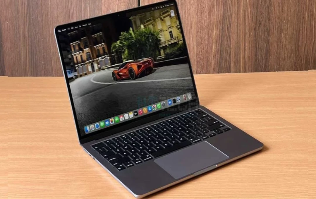 MacBook Air M2: ₹1.19 लाख वाला लैपटॉप अब ₹35,000 से भी कम में, जानें पूरी डील 