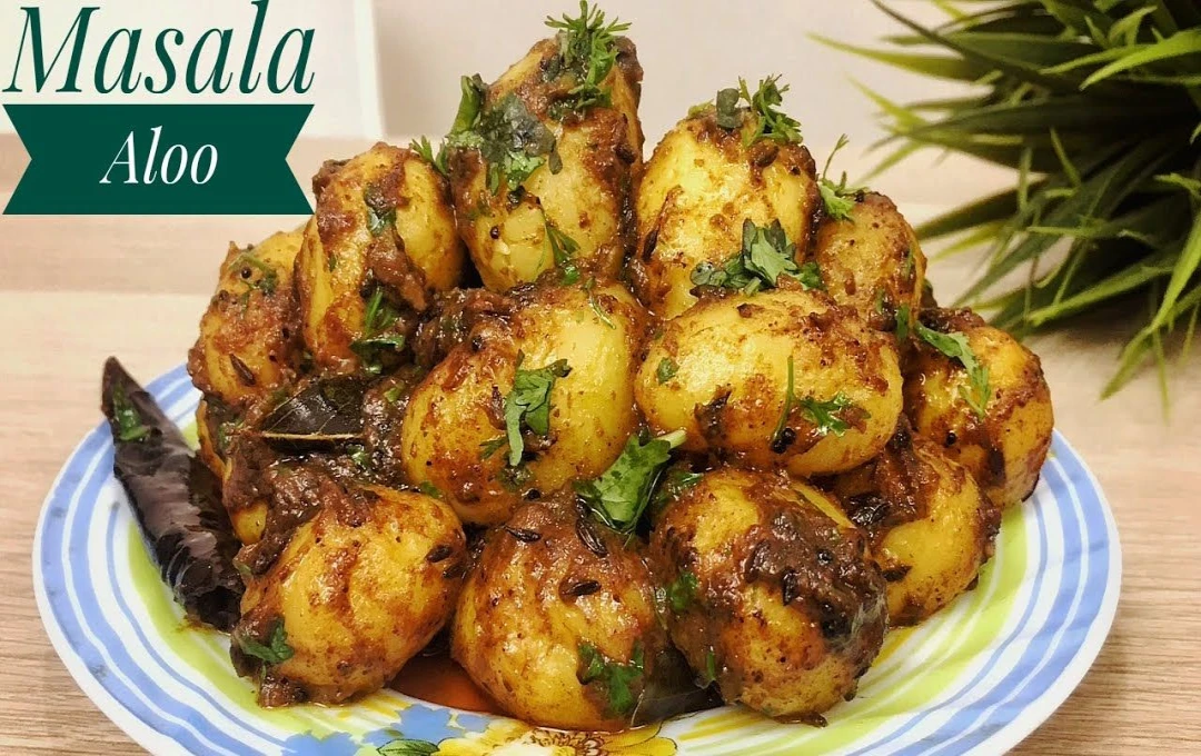 Masala Aloo Recipe: इस खास तरीके से बनाए मसाला आलू, तो खाने वाले उंगलियां चाटते रह जाएंगे