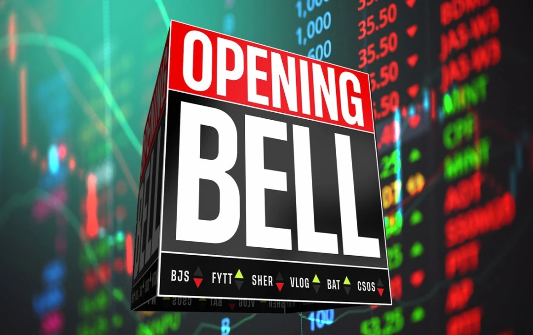 Opening Bell: ओपनिंग में झटका! सेंसेक्स 200 अंक गिरा, निफ्टी 23,650 के नीचे फिसला