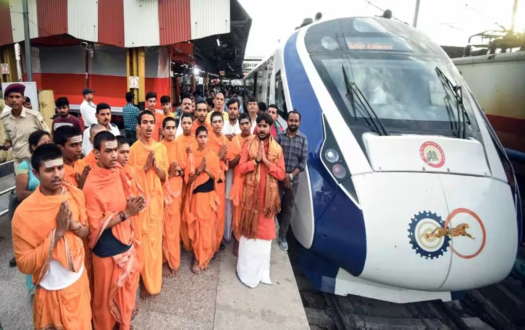 মহাকুম্ভ মেলা ২০২৫-এর জন্য স্পেশাল ট্রেন: সুরক্ষা ব্যবস্থা সহ মসৃণ যাত্রার নিশ্চয়তা