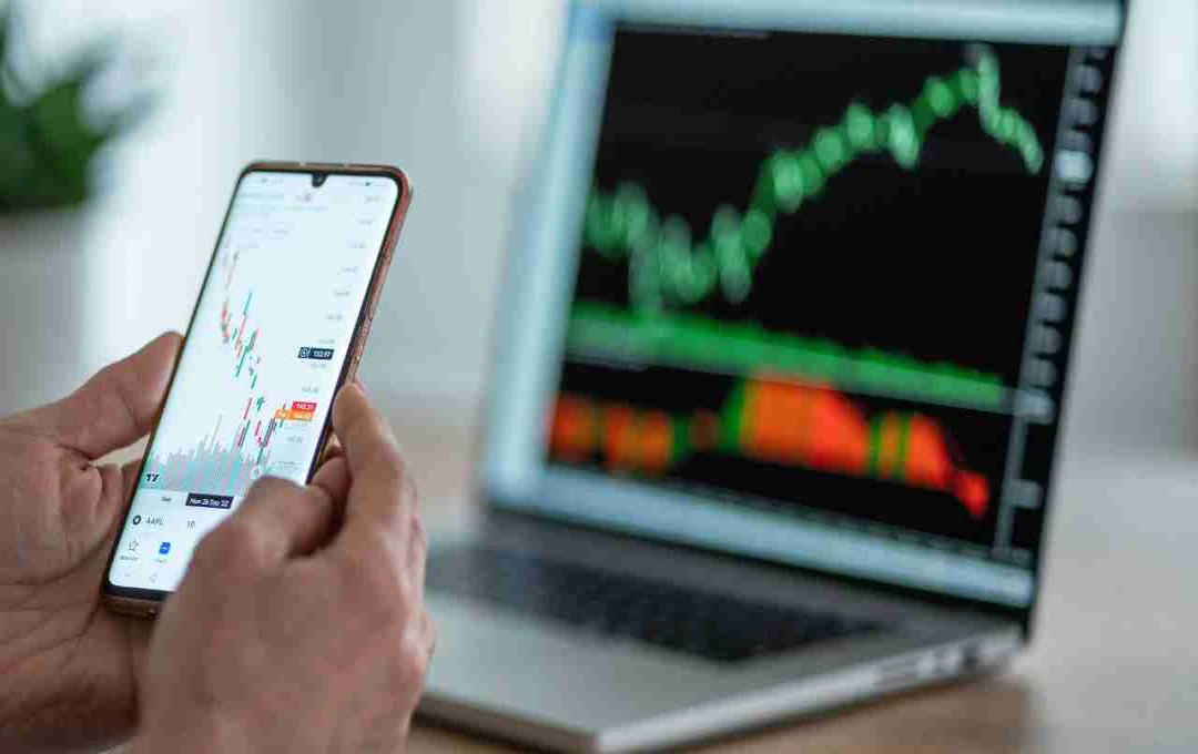 Top Brokerages Highlight Lucrative Large-Cap Stocks: HDFC Bank, ICICI Bank, and More