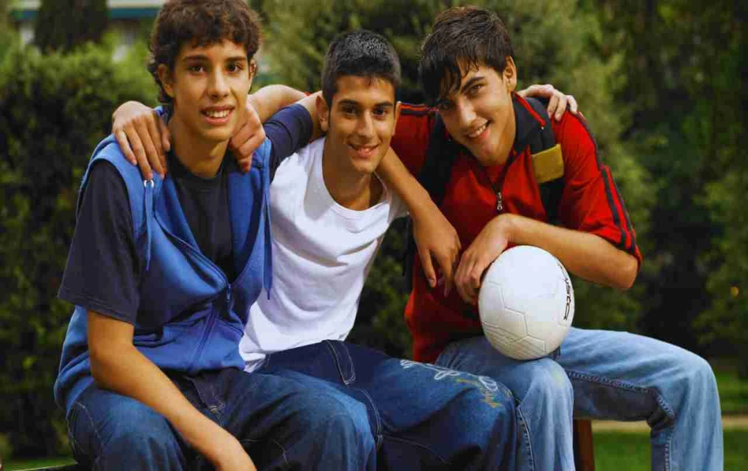 16May: International Boys’ Day – बालकों के अधिकार और उनकी खुशहाल दुनिया के लिए एक जागरूकता दिवस
