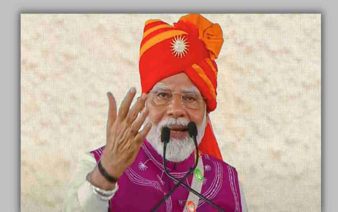 PM Modi's Strong Warning to Pakistan Amidst India's Development Achievements