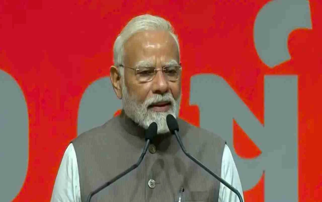 गुजरात दौरे पर पीएम मोदी, आतंकवाद और विकास पर कही बड़ी बातें, समझें 10 पॉइंट्स में