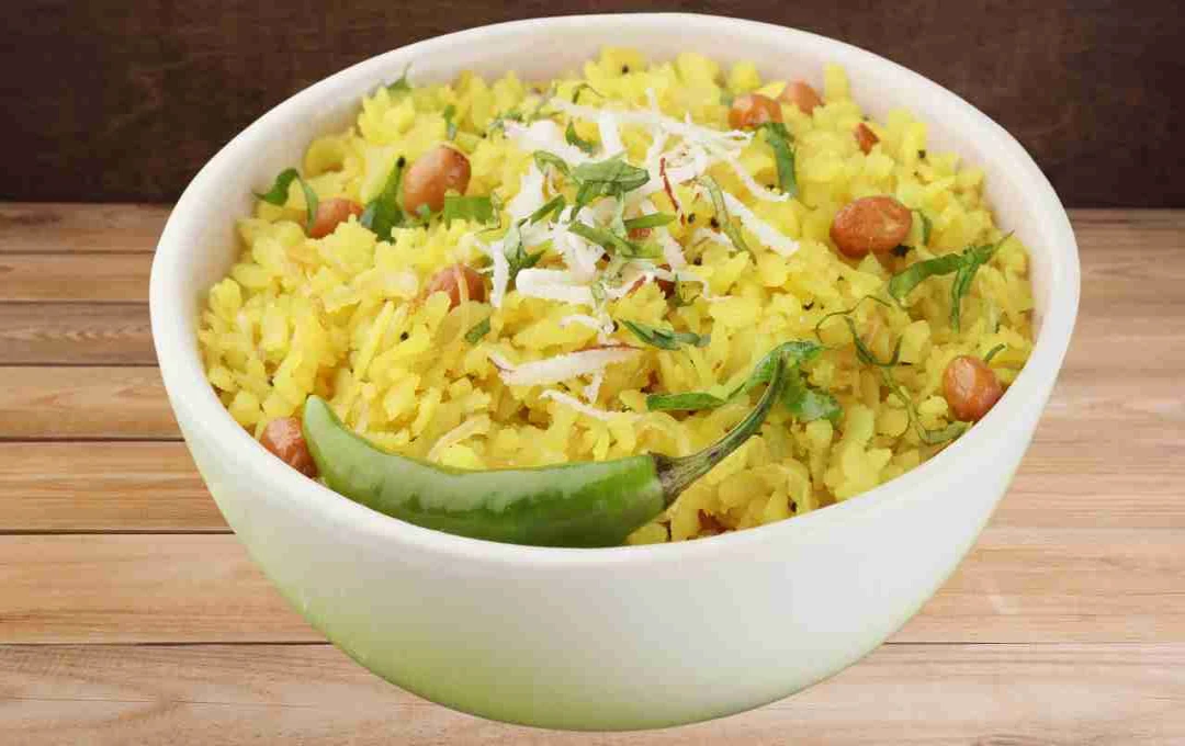 मारवाड़ी पोहा रेसिपी: पारंपरिक स्वाद और पौष्टिकता का अनूठा संगम