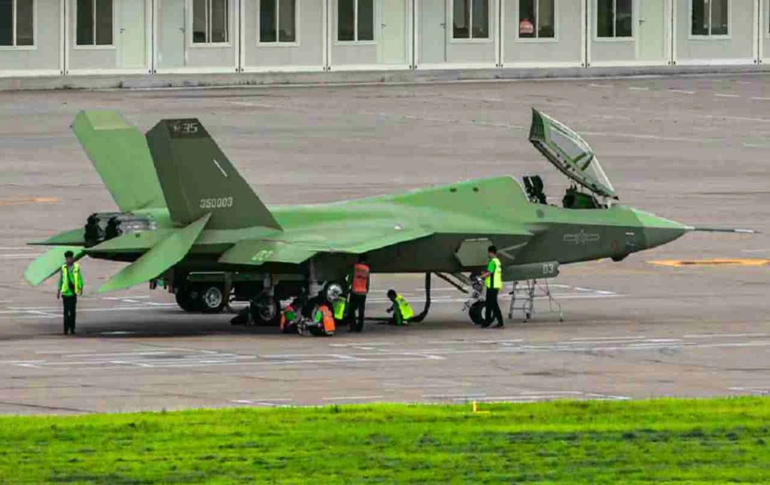 चीन से स्टील्थ फाइटर J-35A खरीदने की तैयारी में पाकिस्तान, भारत अलर्ट