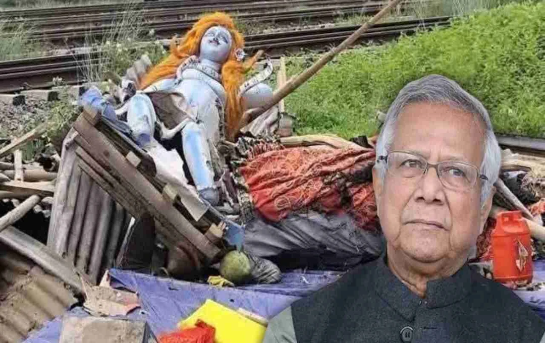 বাংলাদেশে দুর্গা মন্দির ভাঙা নিয়ে ভারতের প্রতিবাদ, সংখ্যালঘুদের নিরাপত্তা নিয়ে উদ্বেগ