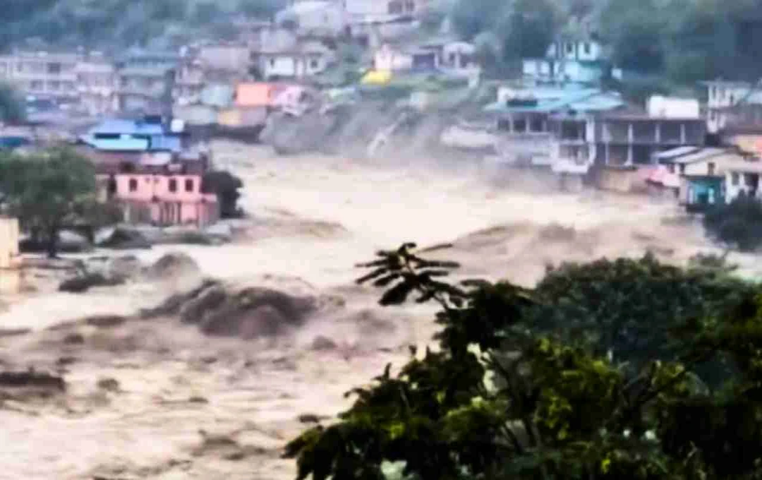 धर्मशाला में बाढ़ का कहर: तीन दिन में 6 की मौत, दो लापता