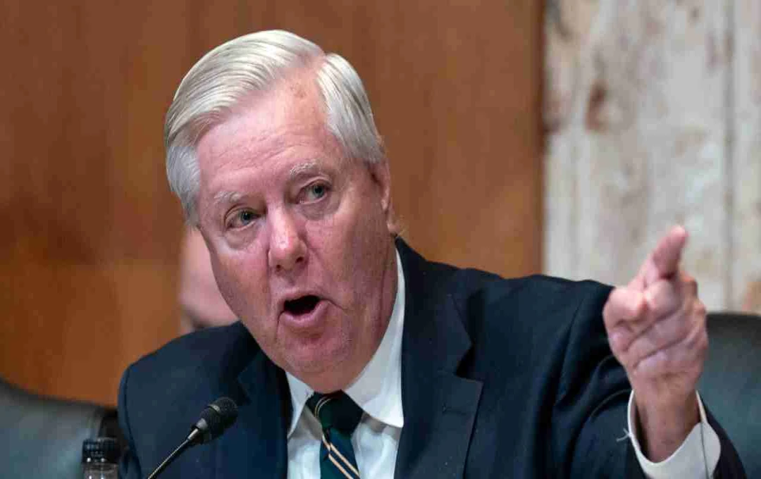 US Senator Warning: रूस से सस्ते तेल पर अमेरिका सख्त, सीनेटर बोले- 'भारत और चीन को भुगतना पड़ेगा अंजाम'