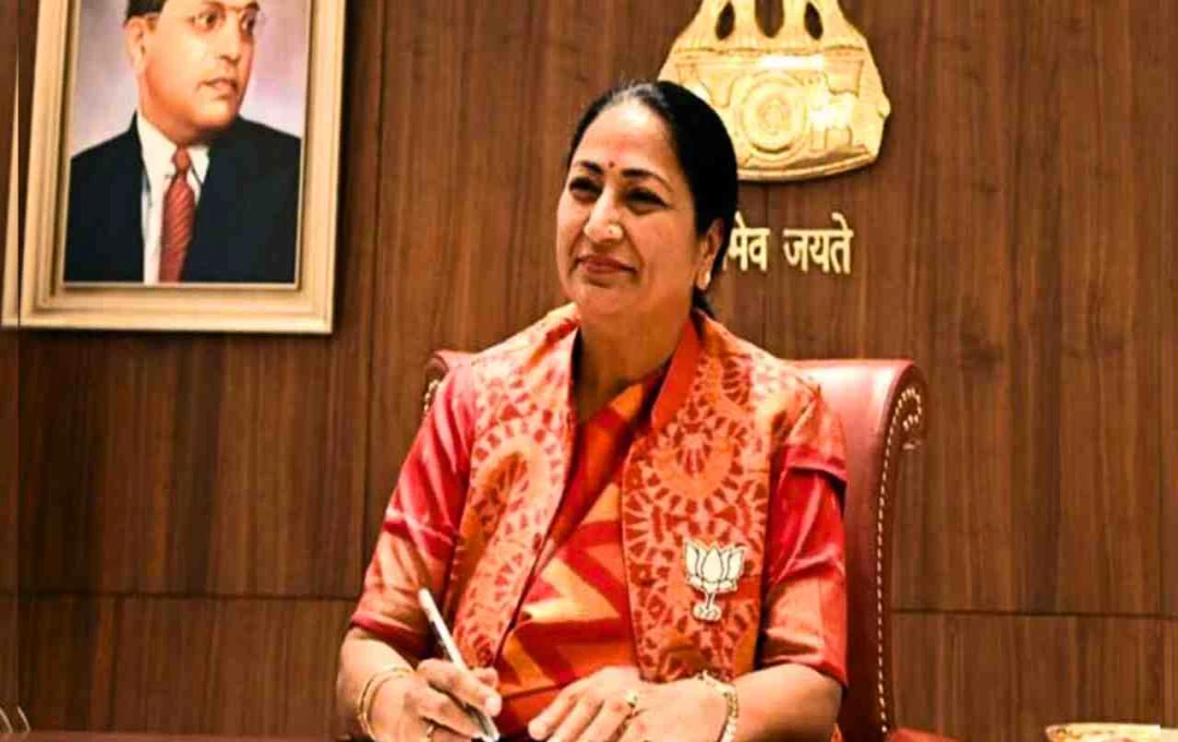 दिल्ली में जन सेवा केंद्र का सीएम रेखा गुप्ता ने किया उद्घाटन, कहा– 'राजधानी का चेहरा तेजी से बदल रहा'
