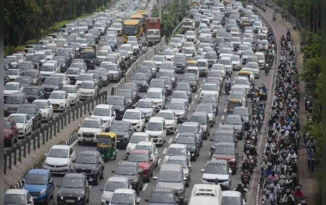 दिल्ली-एनसीआर में 15 अगस्त पर कड़ा ट्रैफिक प्लान, कई रास्ते बंद और डायवर्जन लागू