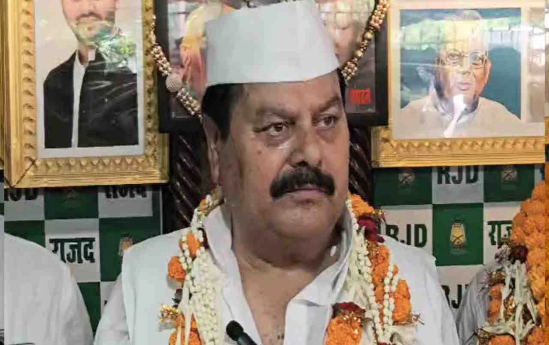 RJD MP Surendra Prasad Yadav Sparks Controversy with Independence Day Speech