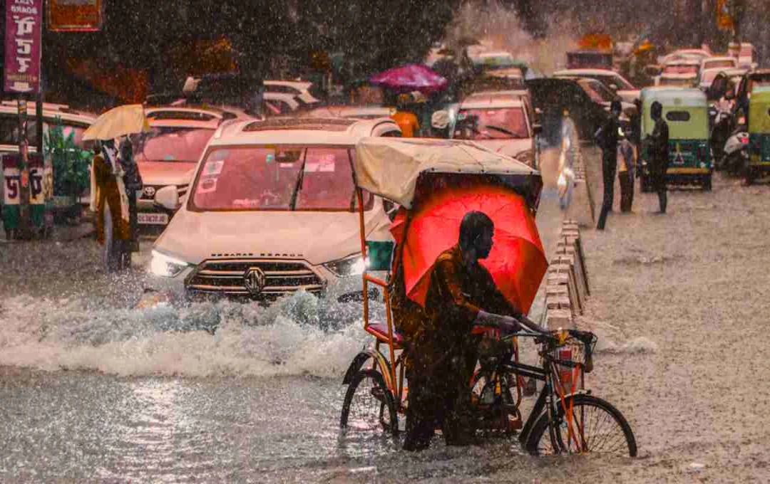 ভারতে প্রবল বর্ষণ: বন্যা পরিস্থিতি ও সতর্কতা