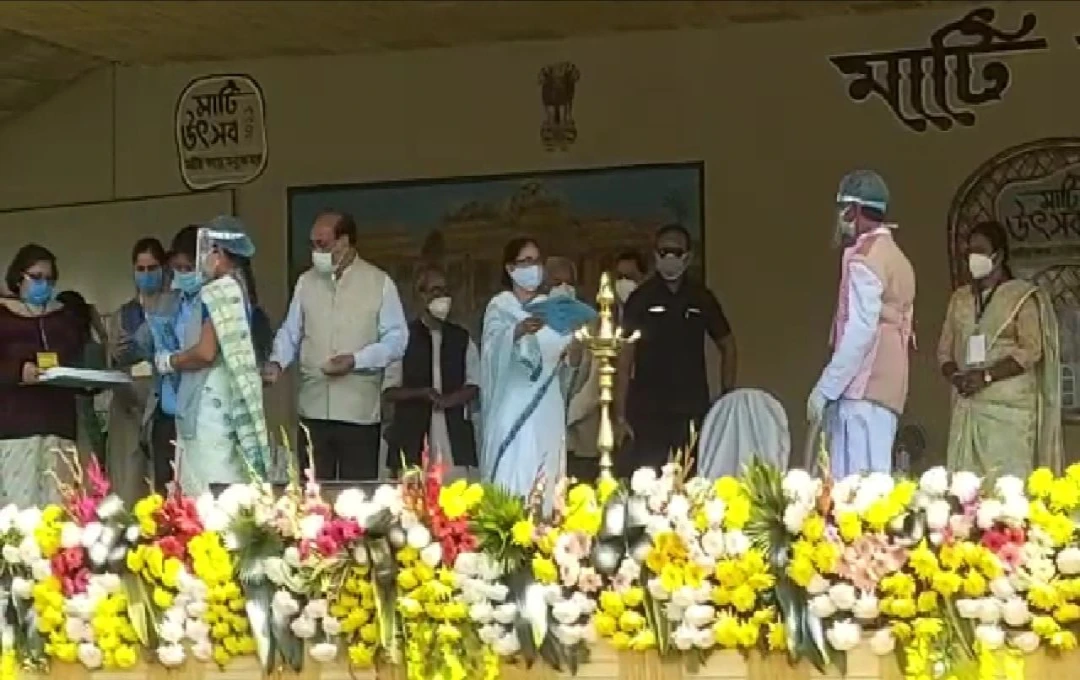 বিজেপিকে নিশানা করে নির্বাচন কমিশনকে সরাসরি হুঁশিয়ারি বর্ধমানের সভা থেকে মমতার বিস্ফোরক আক্রমণ