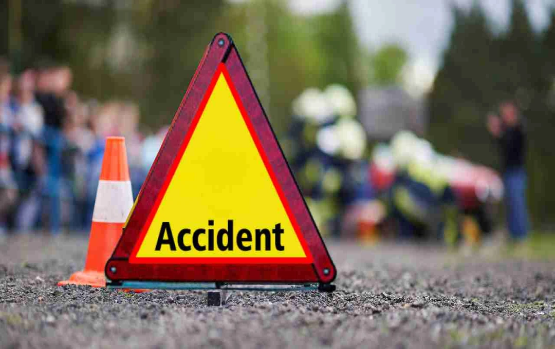Speeding Pickup Kills One, Injures Another in Badaun Road Accident