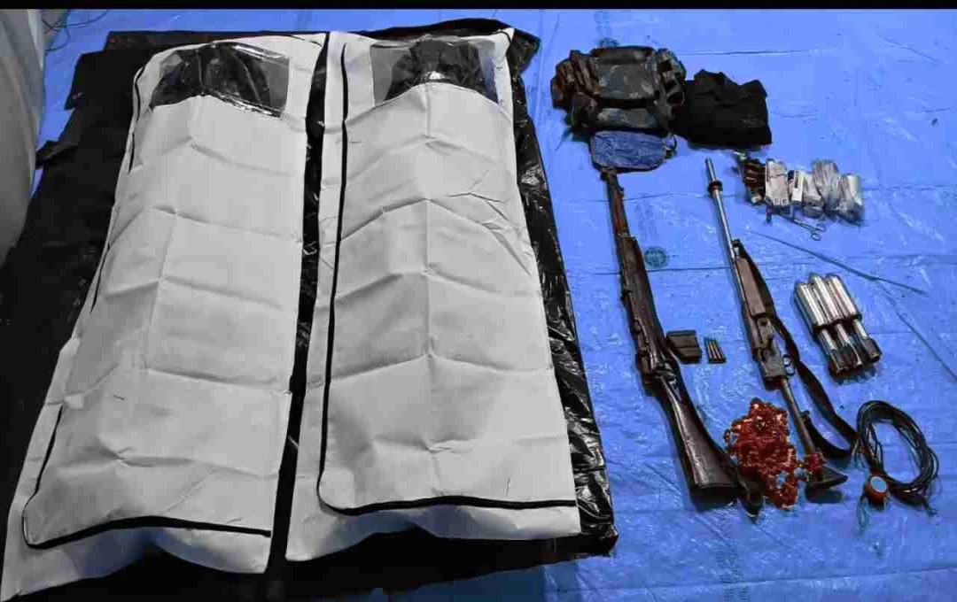 बीजापुर मुठभेड़ में 7 लाख के दो इनामी नक्सली ढेर, हथियार और विस्फोटक बरामद