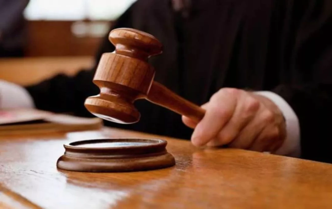 घर पर नजरबंद प्रेमिका की अब पुलिस सुरक्षा में प्रेमी से होगी शादी, खुशी का माहौल