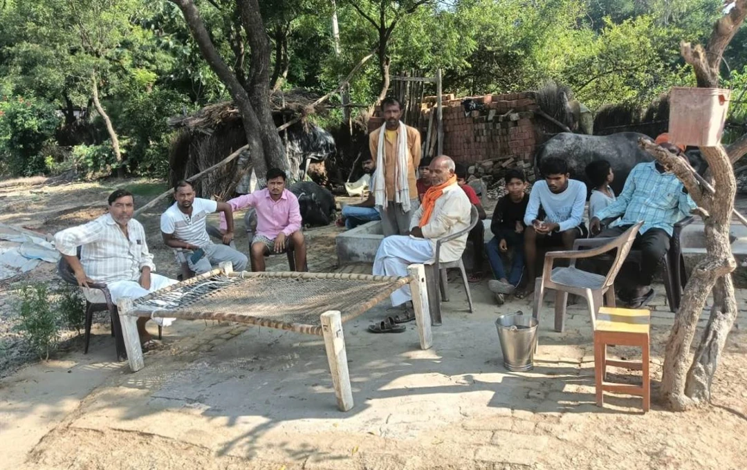 सिपाही के घर में असलहाधारी बदमाशों की लूट, मां को पीटा