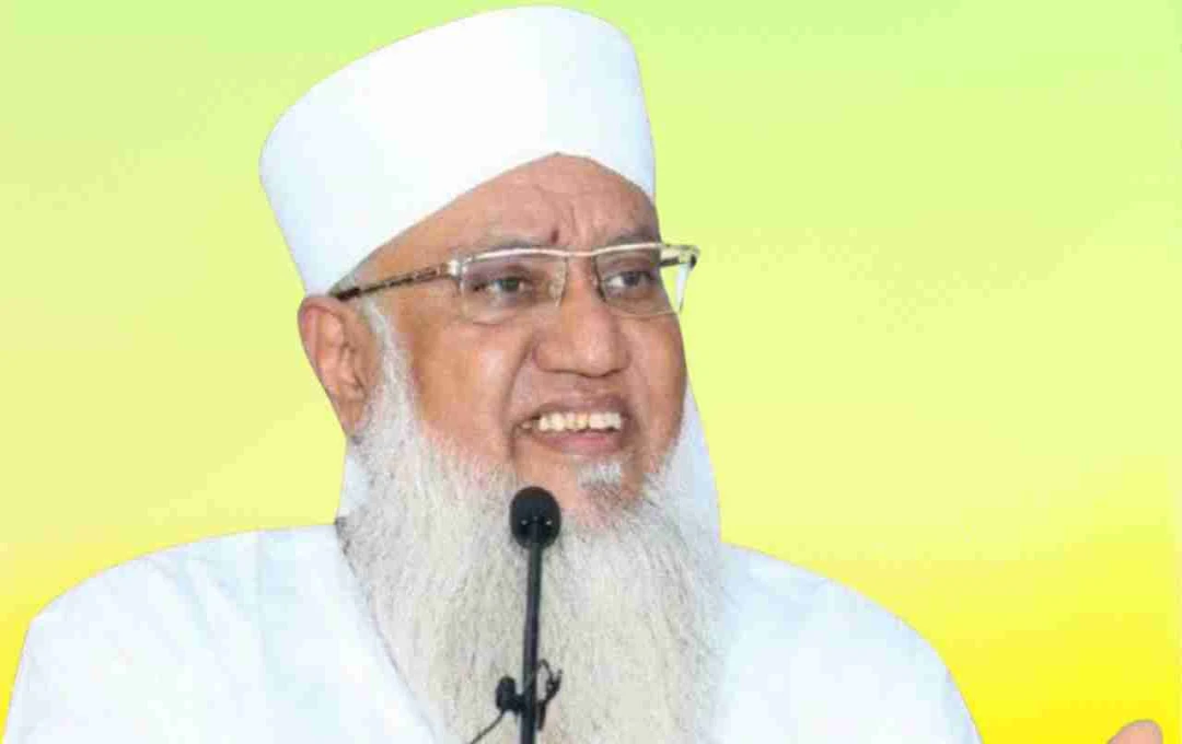 कानपुर में मौलाना सज्जाद नोमानी का भड़काऊ बयान, बोले- 'तब्दीली में देर क्यों हो रही है?'