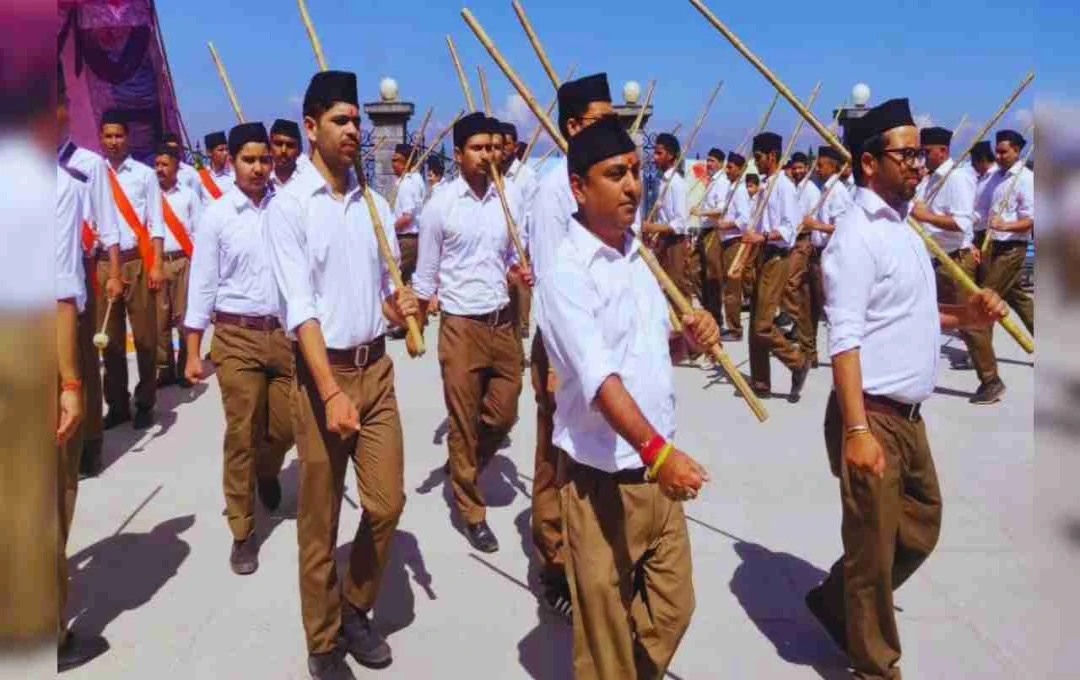 राजस्थान विश्वविद्यालय में RSS शस्त्र पूजन कार्यक्रम में हिंसक विवाद, पुलिस ने किया लाठीचार्ज 