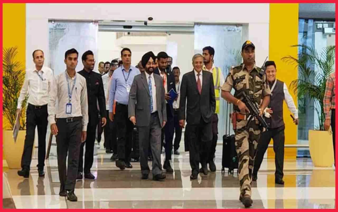 बिहार निवडणुकीच्या तयारीचा आढावा घेण्यासाठी निवडणूक आयोग पटना येथे दाखल