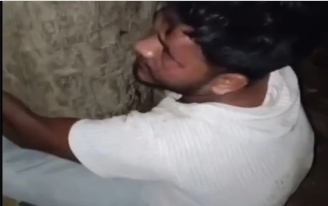 देवरिया में पुरानी रंजिश: युवक को पेड़ से बाँध कर बेरहमी से पीटा, चार पर केस दर्ज