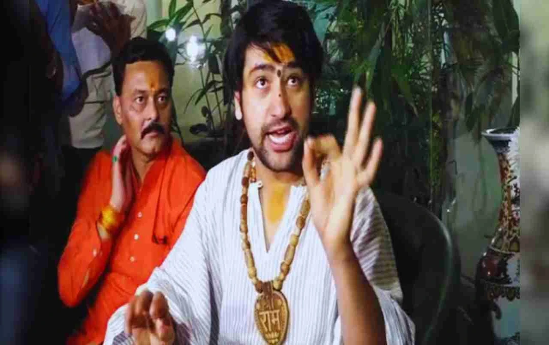 কথা বাতিল হওয়ায় ক্ষুব্ধ ধীরেন্দ্র শাস্ত্রী: 'যতদিন দিদি বাংলায় থাকবেন, আমরা যাব না'
