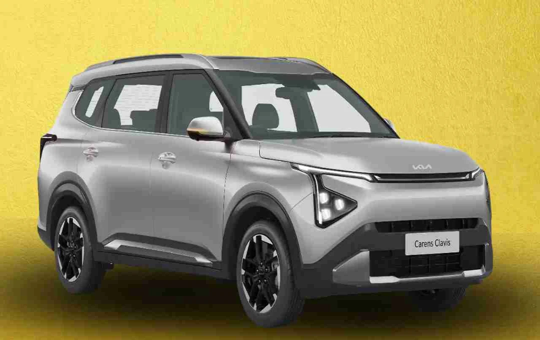 Kia Carens Clavis HTX(O) लॉन्च: MPV में प्रीमियम फीचर्स के साथ नया वेरिएंट