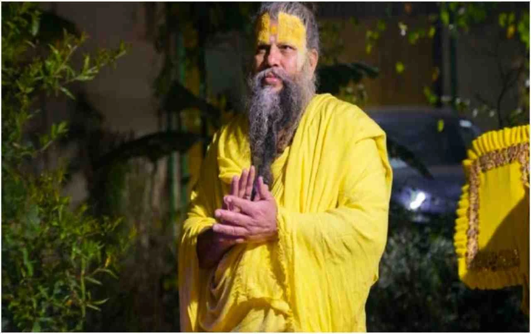प्रेमानंद महाराज की मिनी पदयात्रा से भक्त हुए खुश, राधा रानी के जयकारों से गूंजा परिक्रमा मार्ग