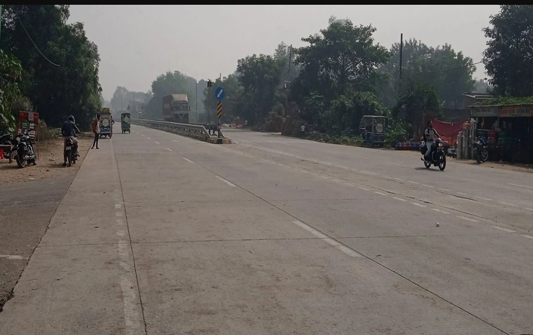 सुल्तानपुर - सड़क निर्माण को लेकर लोगो में जगी उम्मीद