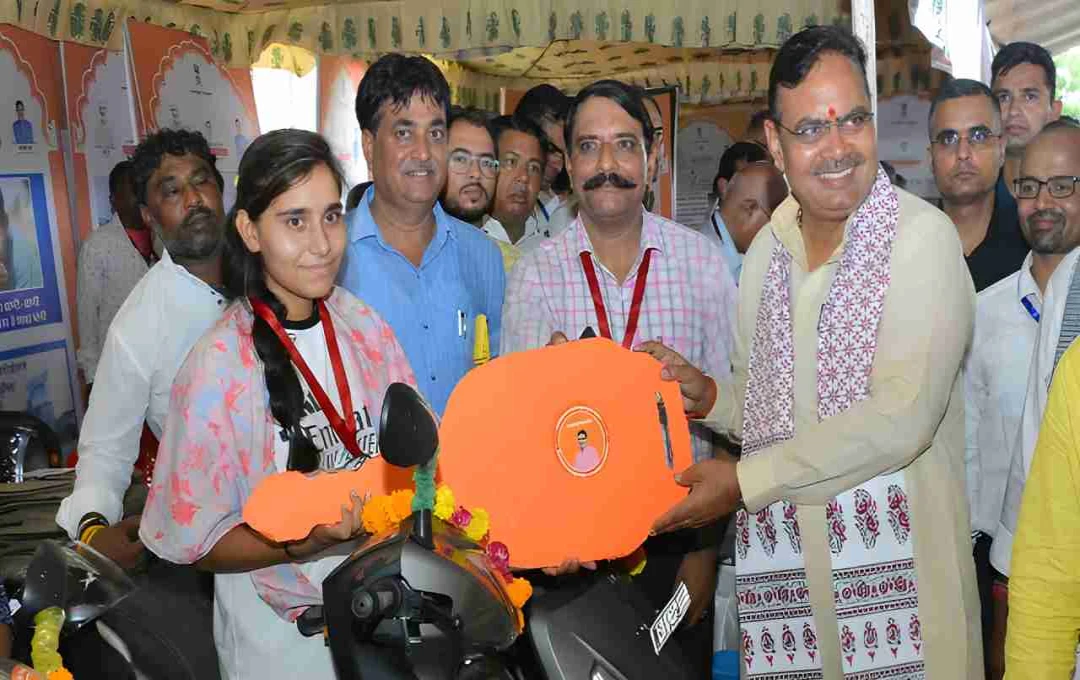 राजस्थान देवनारायण छात्रा स्कूटी योजना, अब हर साल 4240 स्कूटियां, भजनलाल सरकार का बड़ा ऐलान