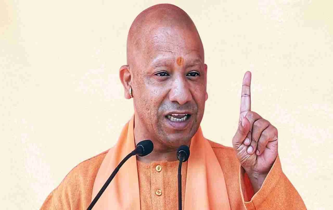 UP: संभल में 46 साल बाद 24 कोसी परिक्रमा शुरू, CM योगी सरकार ने किया पुनरुद्धार