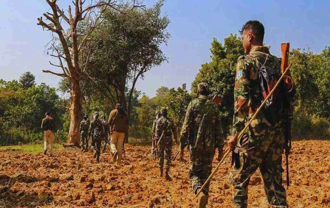झारखंड: सारंडा जंगल IED ब्लास्ट में 10 वर्षीय बच्ची की मौत, सुरक्षा व्यवस्था पर उठे सवाल
