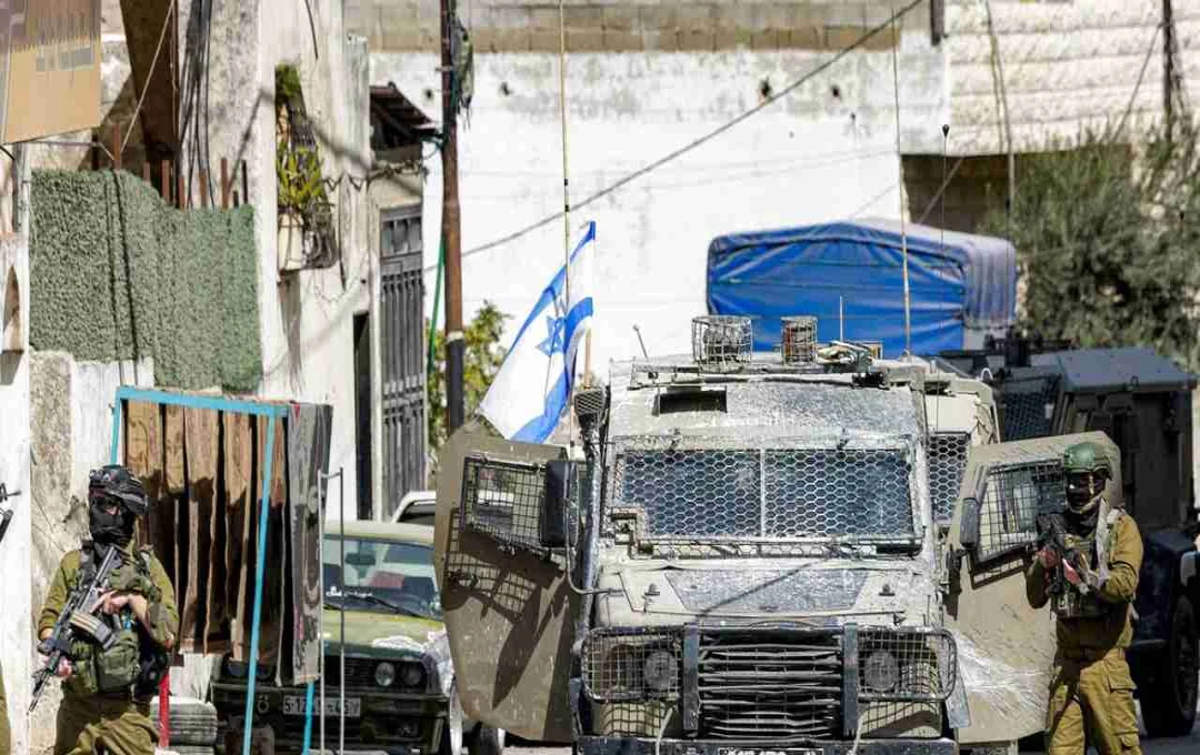 हमास ने रेड क्रॉस को सौंपे बंधक के अवशेष, युद्धविराम के बावजूद बढ़ा तनाव