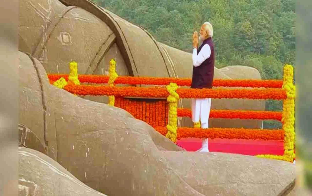 सरदार पटेल की 150वीं जयंती पर केवड़िया में भव्य परेड, पीएम मोदी ने दी श्रद्धांजलि