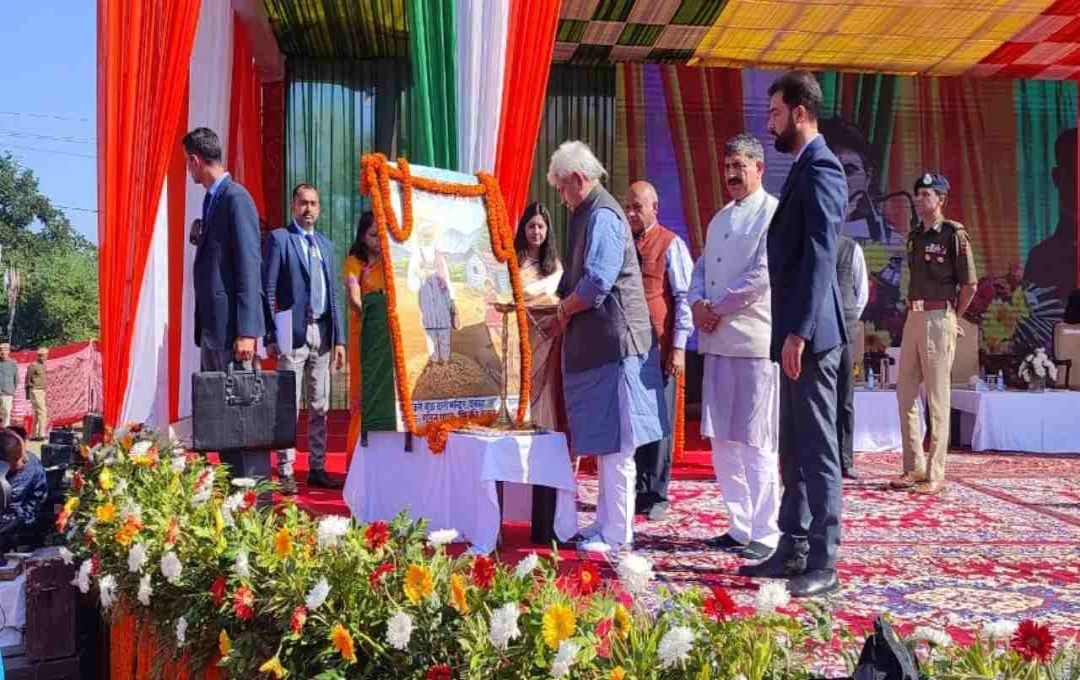 जम्मू-कश्मीर: 650 साल पुराने झिड़ी मेला का भव्य शुभारंभ, उपराज्यपाल मनोज सिन्हा ने किया उद्घाटन
