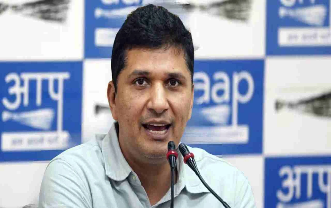 AAP नेता सौरभ भारद्वाज का BJP पर गंभीर आरोप, कहा - 'दिल्ली और बिहार में एक ही नेताओं ने डाला वोट?'