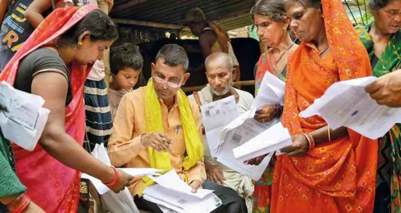 SIR के दौरान बीएलओ की मौतों पर सुप्रीम कोर्ट सख्त, राज्यों को दिए निर्देश
