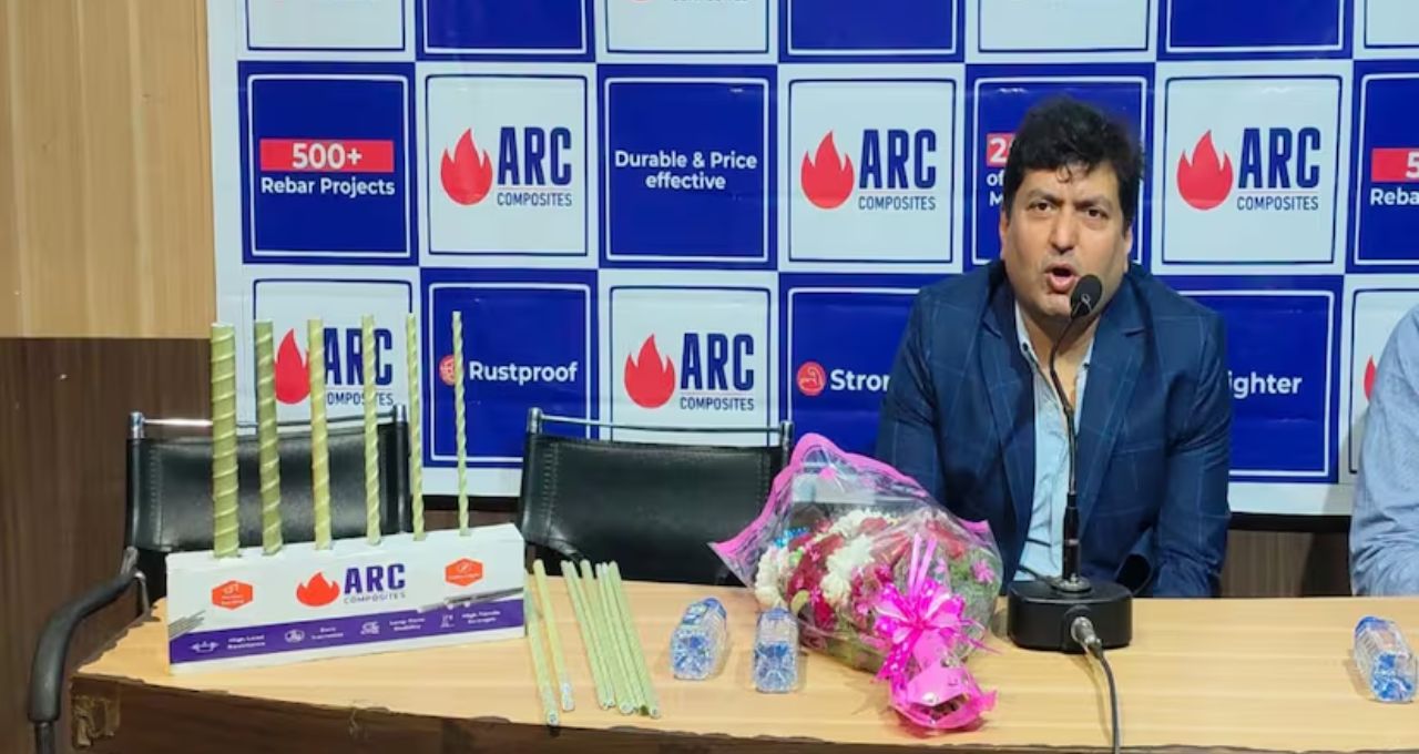 মরচা ধরবে না, বিল্ডিং থাকবে আগলে! বিষ্ণুপুরে সংস্থার পরিবেশবান্ধব শক্তিশালী রড বাজারে
