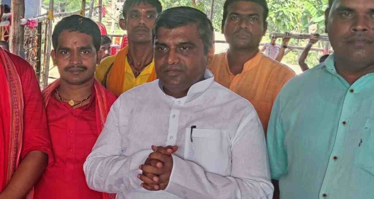 Bihar Politics: तेजस्वी यादव के यूरोप दौरे पर JDU का तंज, विधानसभा में गरमाई सियासत