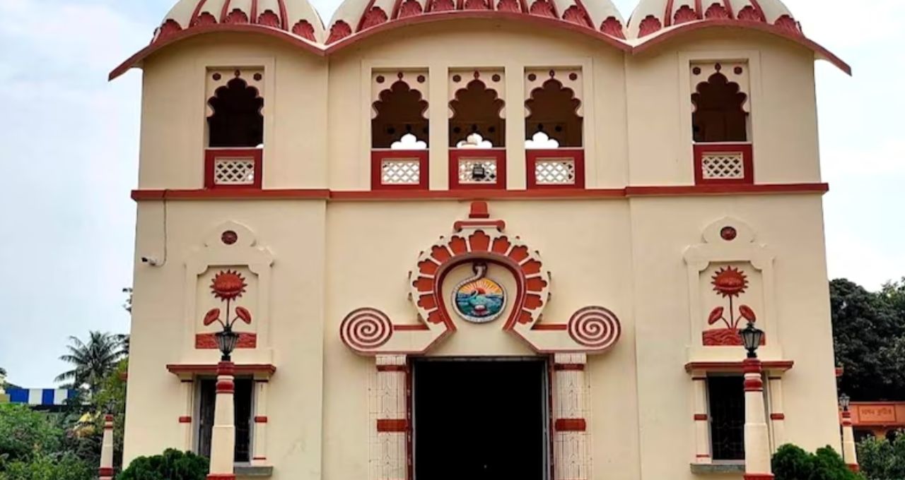 মাত্র ৩ মাসের কোর্সেই চাকরির সুযোগ, বেকারদের জন্য বড় ঘোষণা কাঁথি রামকৃষ্ণ মিশনের
