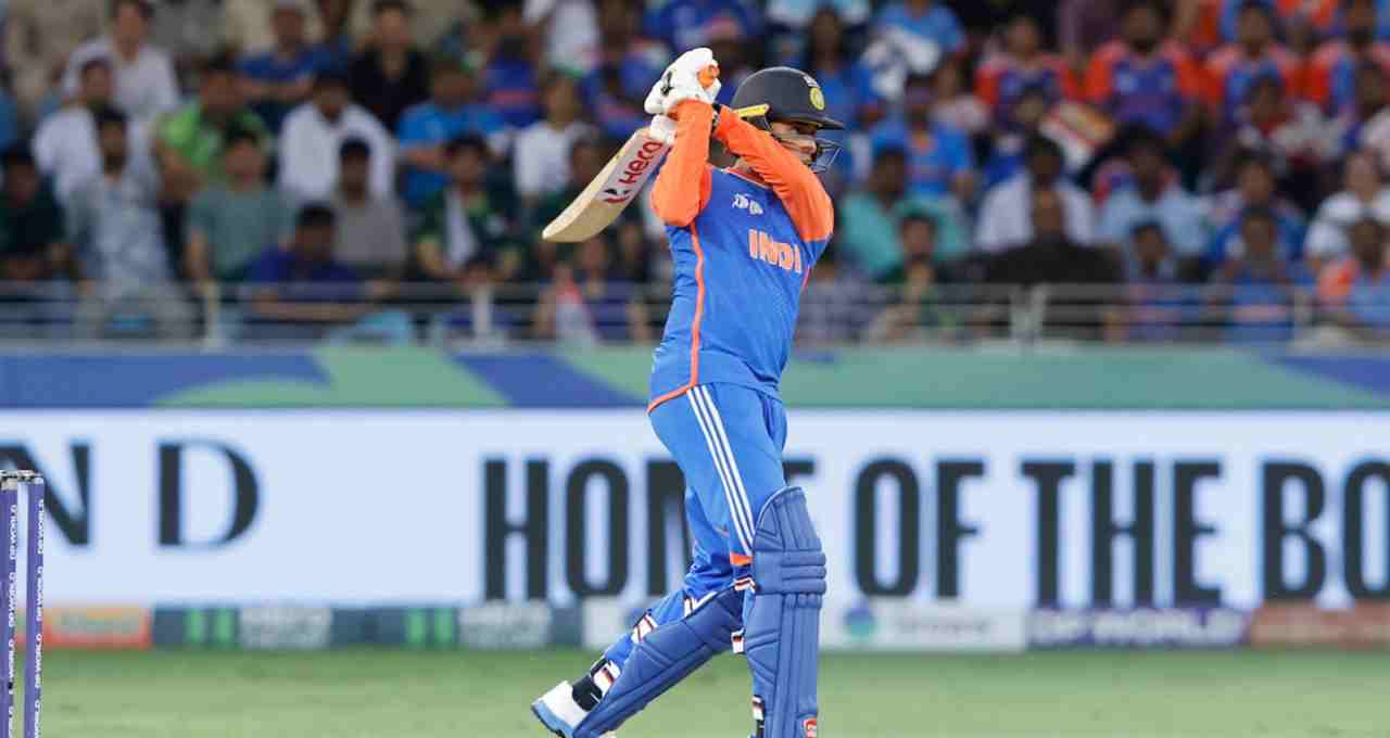 IND vs SA 2nd T20: अभिषेक शर्मा 164 रन दूर, बना सकते हैं बड़ा रिकॉर्ड