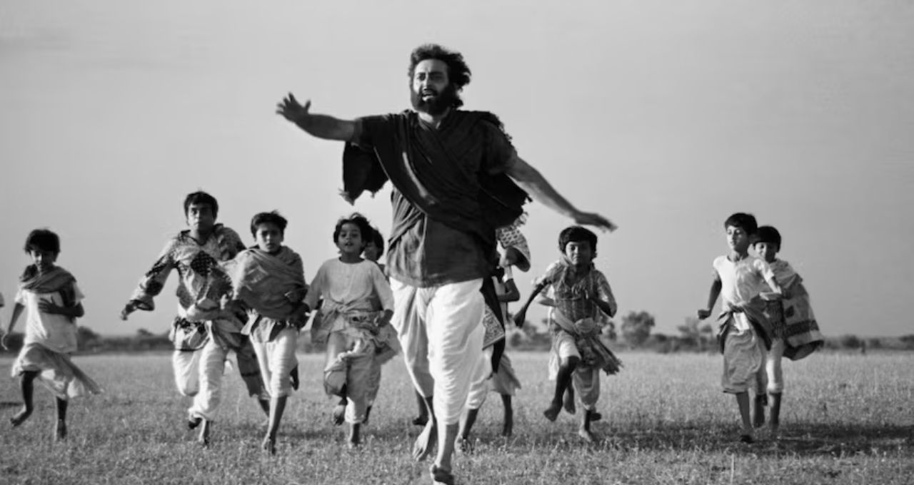 ‘হীরক রাজার দেশে’র শুটিং লোকেশন জয়চণ্ডী পাহাড়ে নস্টালজিয়া! গল্পের চরিত্রে নাম কটেজগুলির
