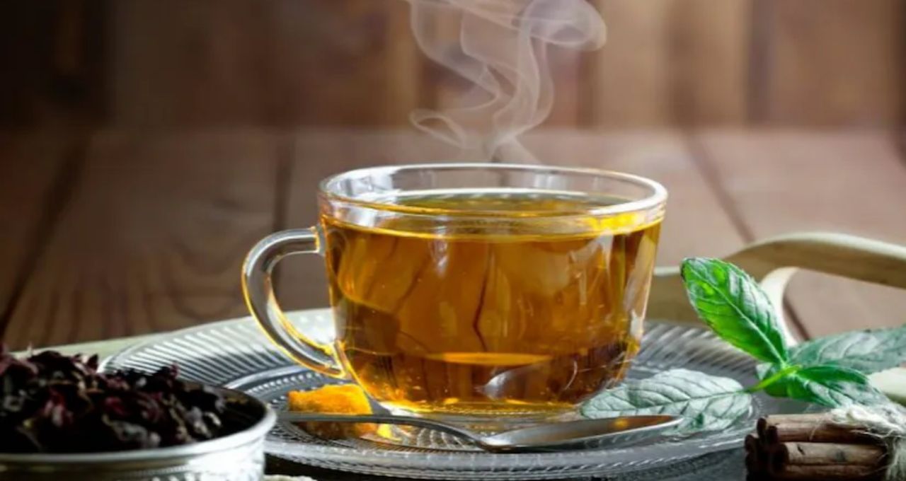 Health Tips: শীতের সন্ধ্যায় ভাজাভুজি নয়! এই ৪ খাবারে পেট থাকবে ঠিক, শরীরও থাকবে গরম—পরামর্শ চিকিৎসকের
