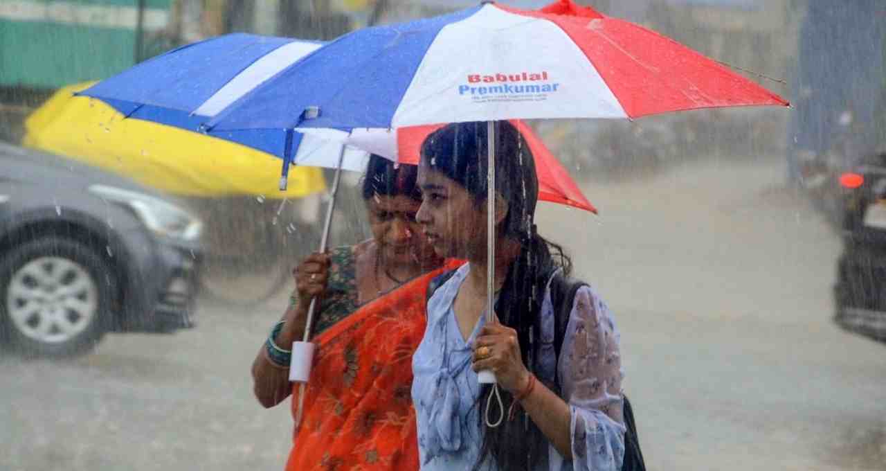 IMD ने अगले 24 घंटे में 9 राज्यों में बारिश-तूफान का अलर्ट किया जारी, 55-60 किमी/घंटा की स्पीड से चलेगी हवा